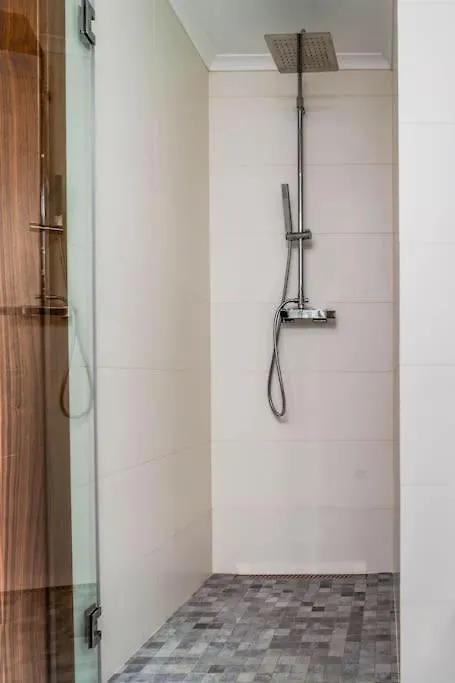 Luxurious 4Bedroom Villa Retreat 라고스
