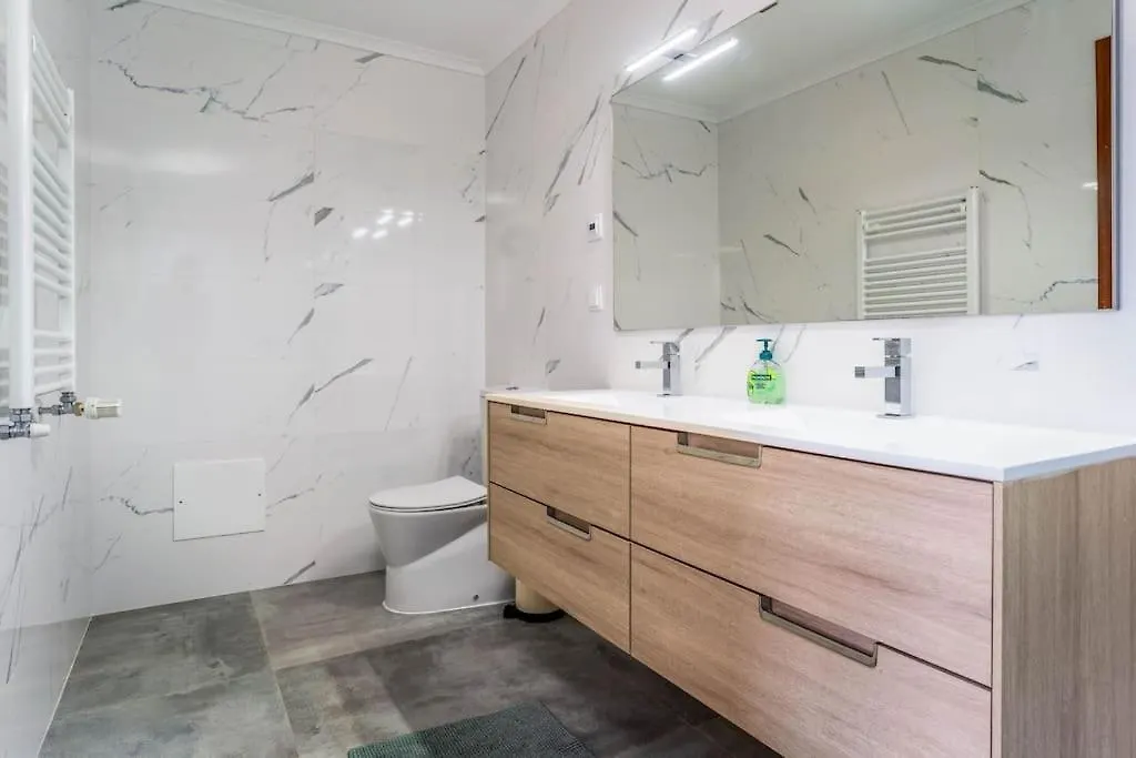 Luxurious 4Bedroom Villa Retreat Lagos